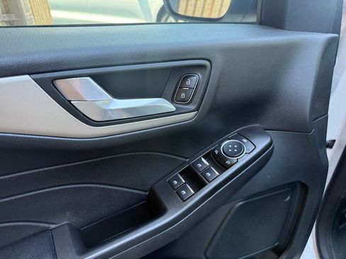 Used 2021 Ford Escape SE AWD/4WD image 10