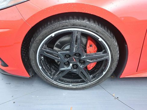 Used 2023 Chevrolet Corvette Stingray Coupe w/ 1LT RWD image 9