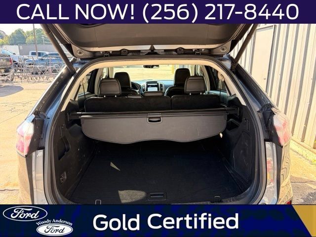 Used 2023 Ford Edge Titanium AWD/4WD image 7