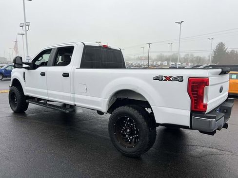 Certified 2019 Ford F250 XL w/ Power Equipment Group image 5