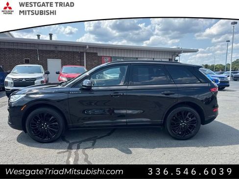 Used 2024 Lincoln Corsair Reserve w/ Equipment Group 201A AWD/4WD image 3