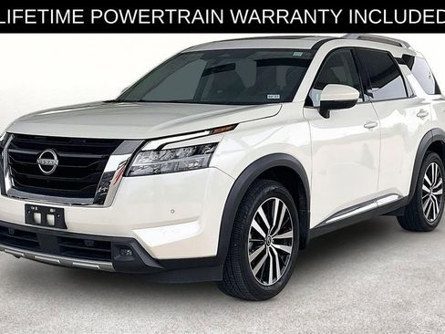 Used 2023 Nissan Pathfinder Platinum w/ Cargo Package AWD/4WD image 11
