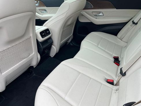 Used 2022 Mercedes-Benz GLE 350 4MATIC image 7