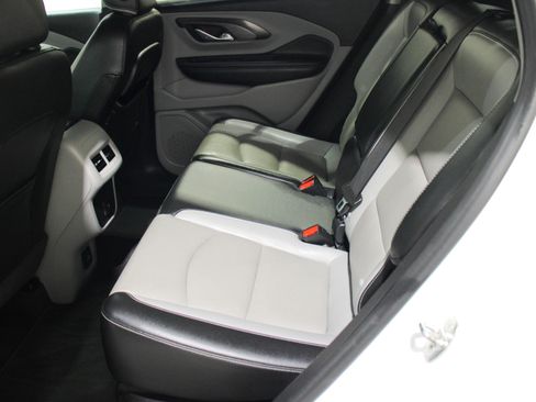 Used 2023 GMC Terrain SLT AWD/4WD image 24