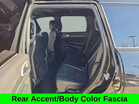 Used 2019 Jeep Grand Cherokee Altitude image 16