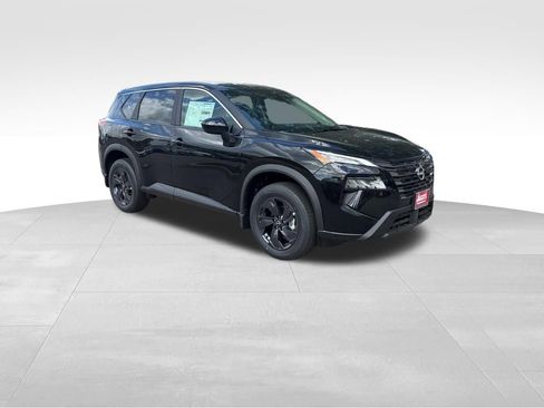 New 2026 Nissan Rogue SV FWD image 7