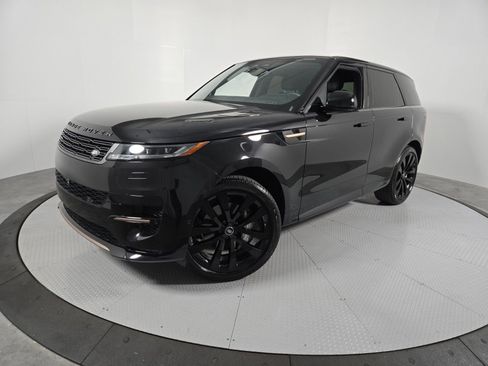 Used 2025 Land Rover Range Rover Sport Dynamic SE AWD/4WD image 1