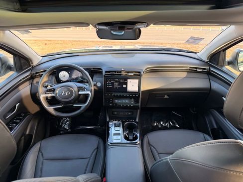 Used 2023 Hyundai Tucson Limited image 32