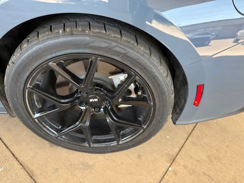 Used 2024 Ford Mustang GT Premium RWD image 11