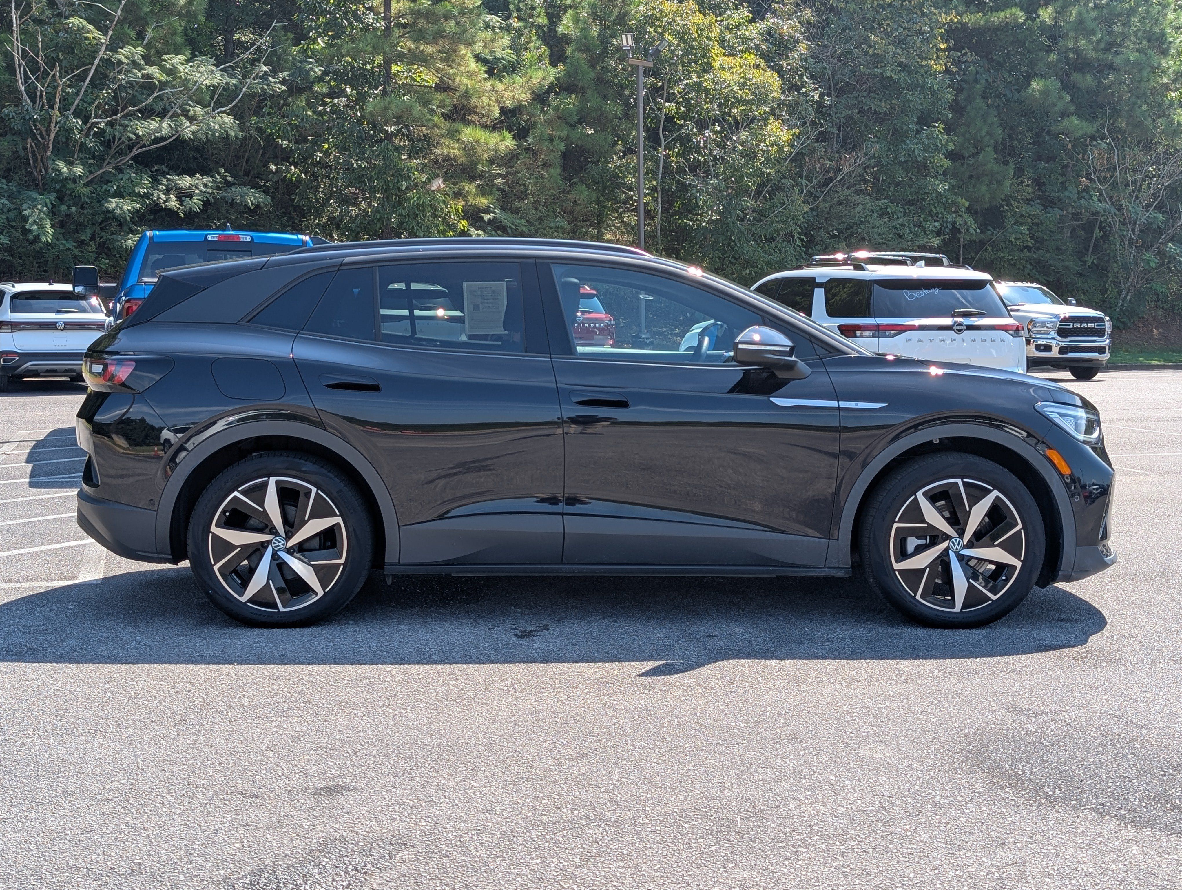 Used 2023 Volkswagen ID.4 S RWD image 10