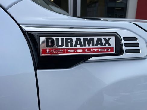 New 2026 GMC Sierra 3500 Denali w/ Denali Reserve Package image 4