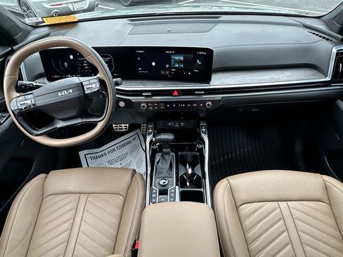 Used 2026 Kia Sorento SX Prestige image 13