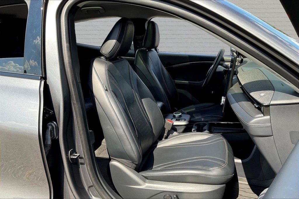 Used 2023 Ford Mustang Mach-E Premium RWD image 29