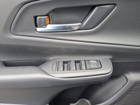 New 2026 Toyota Prius Plug-In Hybrid image 8