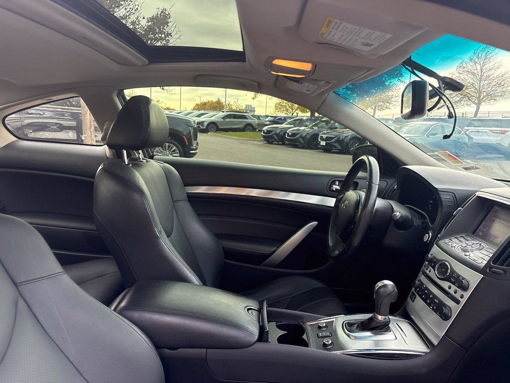 Used 2015 INFINITI Q60 AWD Coupe w/ Premium Package image 23