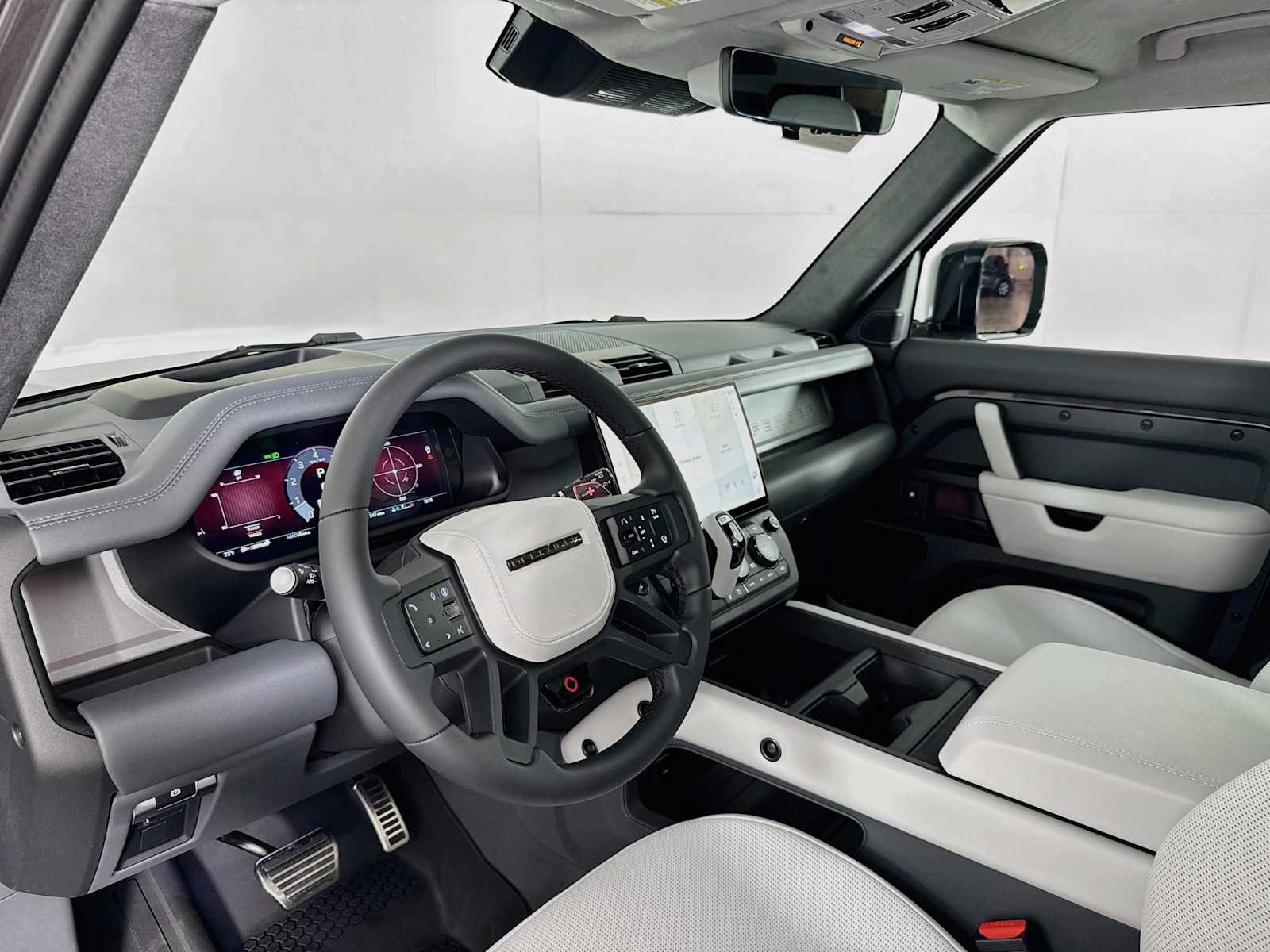 New 2026 Land Rover Defender 110 OCTA AWD/4WD image 9