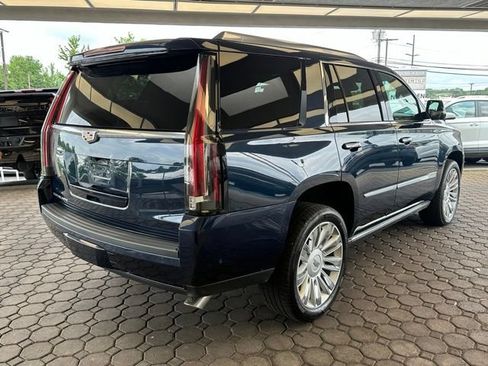 Used 2020 Cadillac Escalade Platinum AWD/4WD image 29