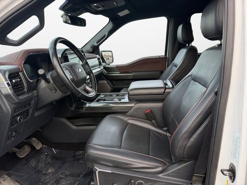 Used 2022 Ford F150 Lariat w/ Equipment Group 502A High image 9