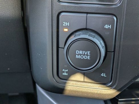 New 2026 Ford F350 Lariat w/ Chrome Package image 23