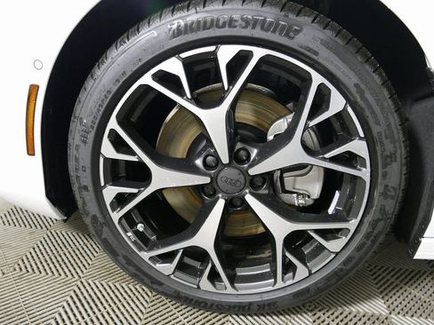 New 2026 Audi A6 Premium Plus image 9