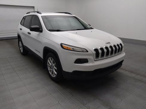 Used 2015 Jeep Cherokee Sport w/ Sport Appearance Group image 14