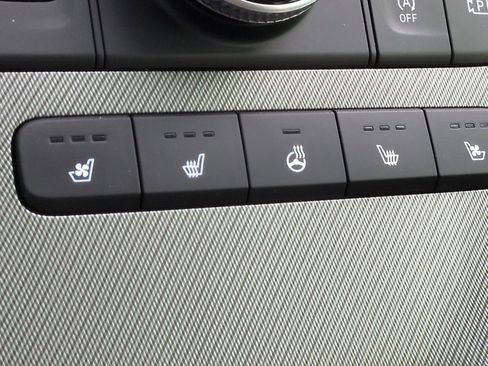 Used 2025 Hyundai Palisade SEL FWD image 22