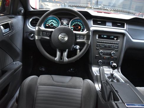 Used 2013 Ford Mustang Boss 302 w/ Boss 302 Accessory Pkg image 17