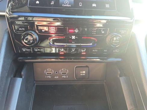 New 2025 Jeep Grand Cherokee L Laredo w/ Luxury Tech Group I image 22