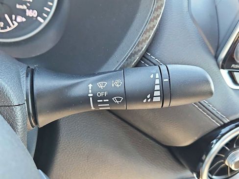 Used 2022 Nissan Sentra SV image 24