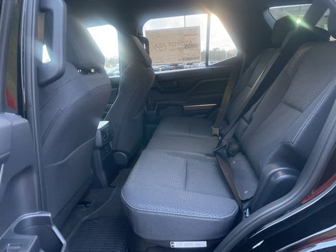 New 2026 Toyota 4Runner SR5 image 12