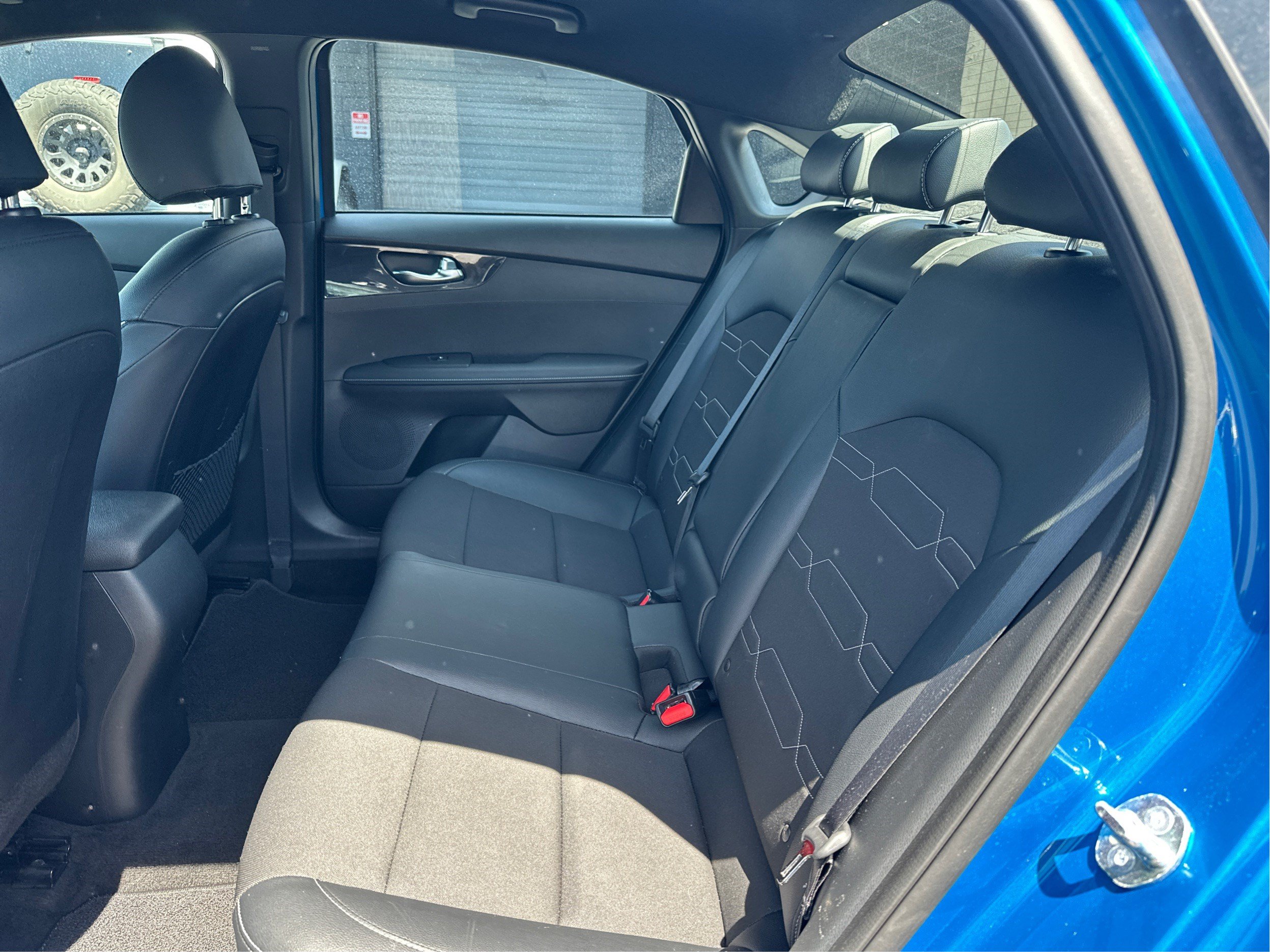 Used 2023 Kia Forte GT-Line w/ GT-Line Technology Package FWD image 10