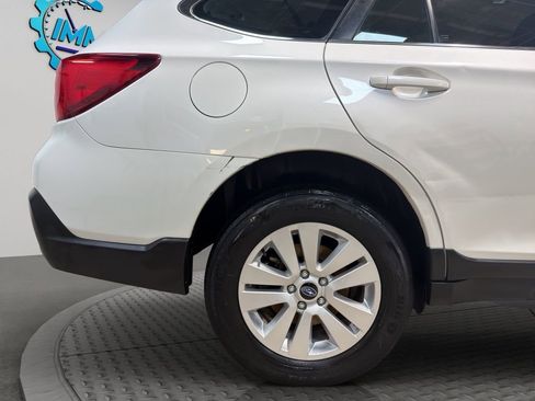Used 2019 Subaru Outback 2.5i image 28