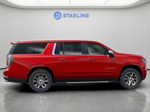 New 2025 Chevrolet Suburban Premier image 5