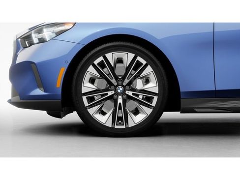 New 2027 BMW 530i w/ Premium Package RWD image 7