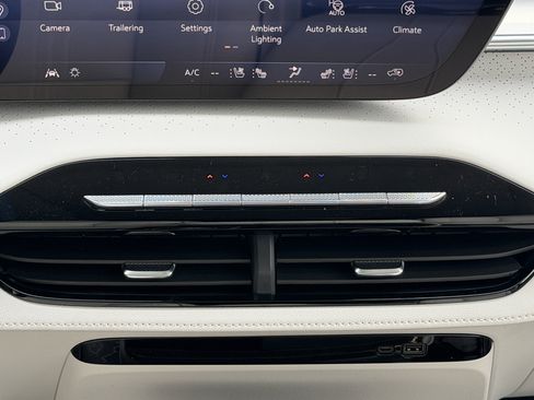 New 2026 Buick Enclave Avenir w/ Super Cruise Package image 27