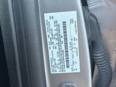 Used 2023 Lincoln Corsair FWD image 31