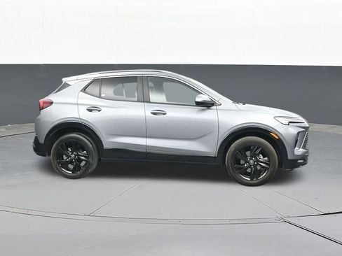 Used 2024 Buick Encore GX Sport Touring image 18