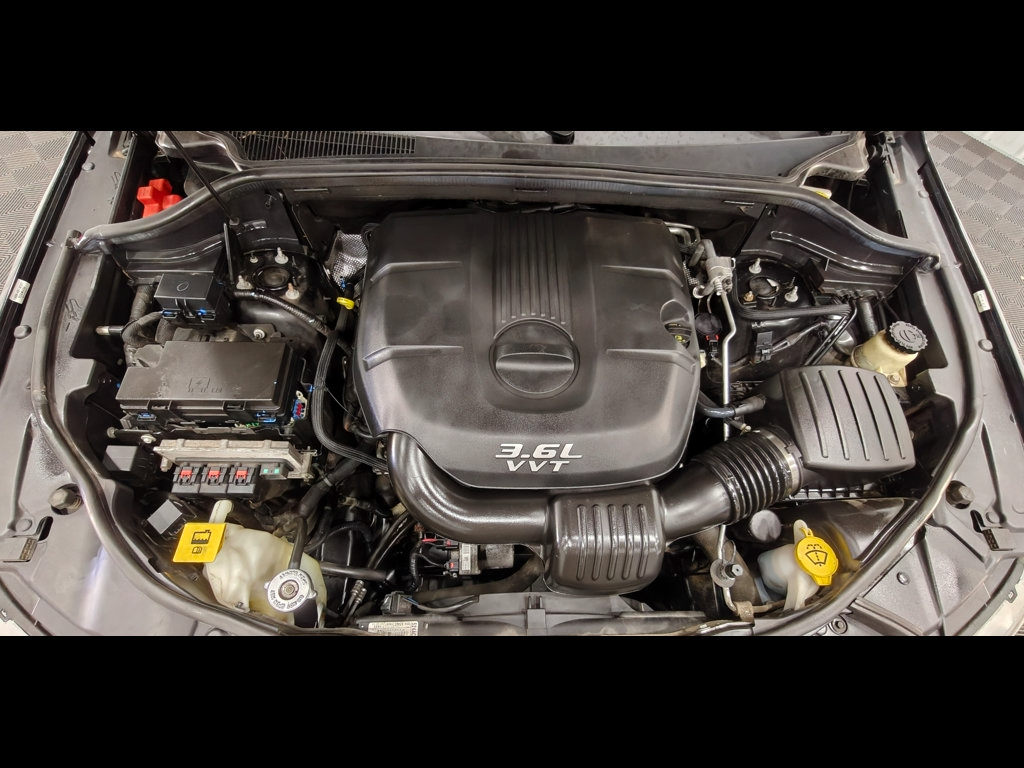 Used 2012 Jeep Grand Cherokee Laredo AWD/4WD image 41