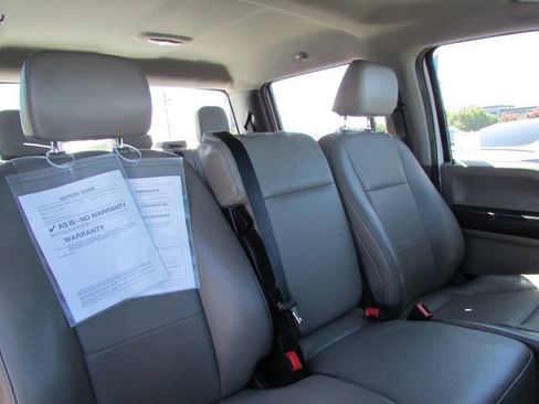 Used 2022 Ford F250 XL w/ Power Equipment Group RWD image 23
