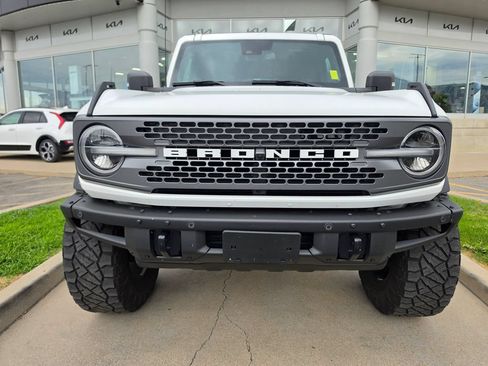 Used 2021 Ford Bronco Badlands AWD/4WD image 2