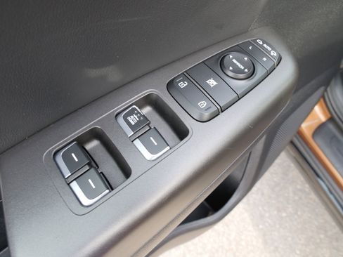 Used 2021 Kia Sportage S image 18