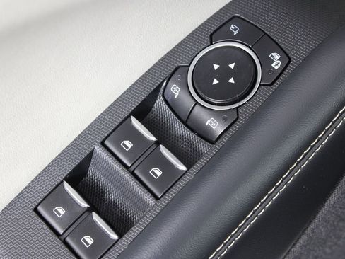 Used 2021 Ford Mustang Mach-E Premium image 21