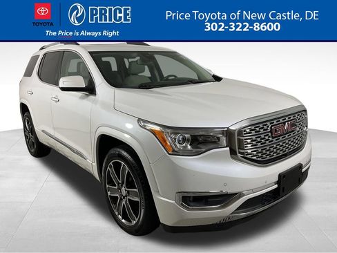 Used 2019 GMC Acadia Denali w/ Technology Package AWD/4WD image 1