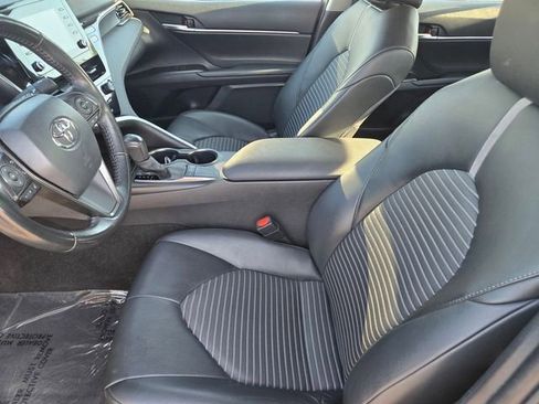 Used 2024 Toyota Camry SE w/ Convenience Package FWD image 18