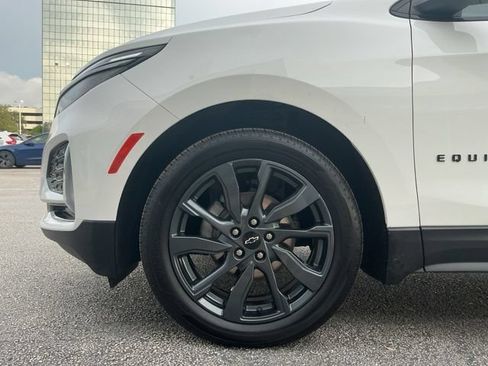 Used 2022 Chevrolet Equinox RS w/ Infotainment Package FWD image 6