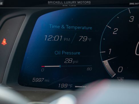 Used 2021 Chevrolet Corvette Stingray Premium Cpe w/ Z51 Performance Package image 30