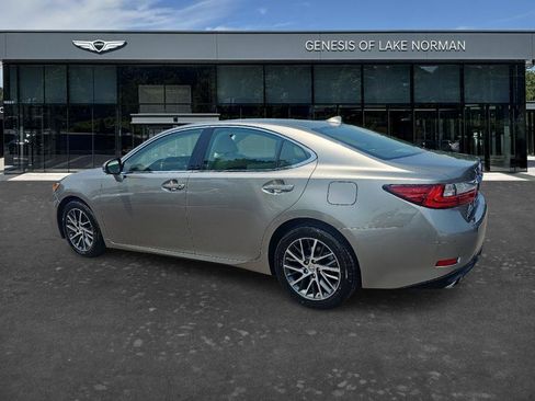 Used 2017 Lexus ES 350 FWD image 6