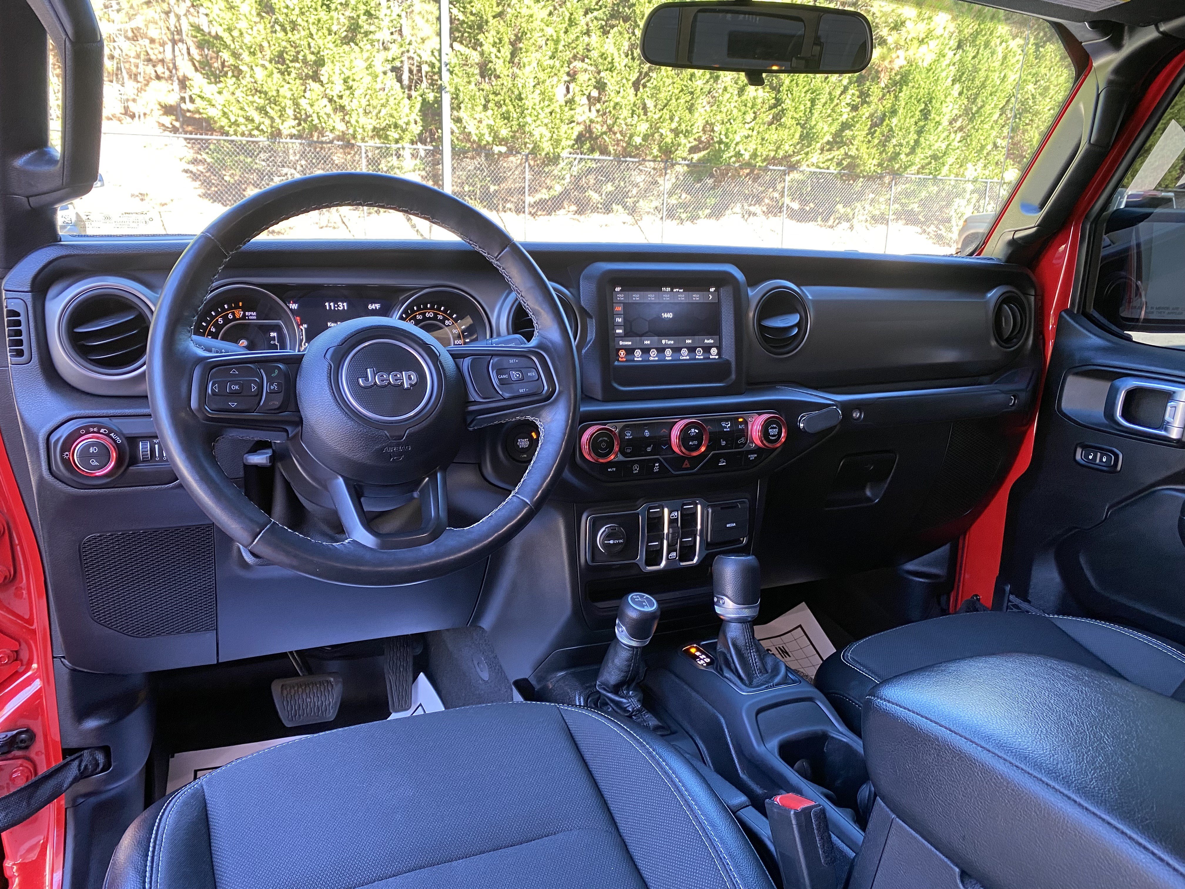 Used 2021 Jeep Gladiator Sport AWD/4WD image 33
