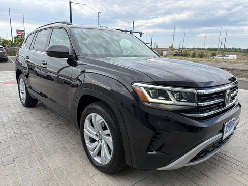 Certified 2022 Volkswagen Atlas SE w/ Panoramic Sunroof Package AWD/4WD image 9