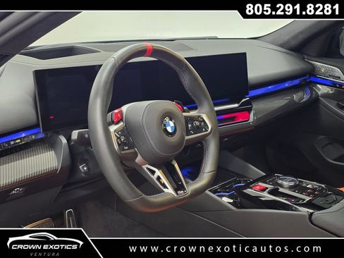 Used 2026 BMW M5 w/ Executive Package AWD/4WD image 29